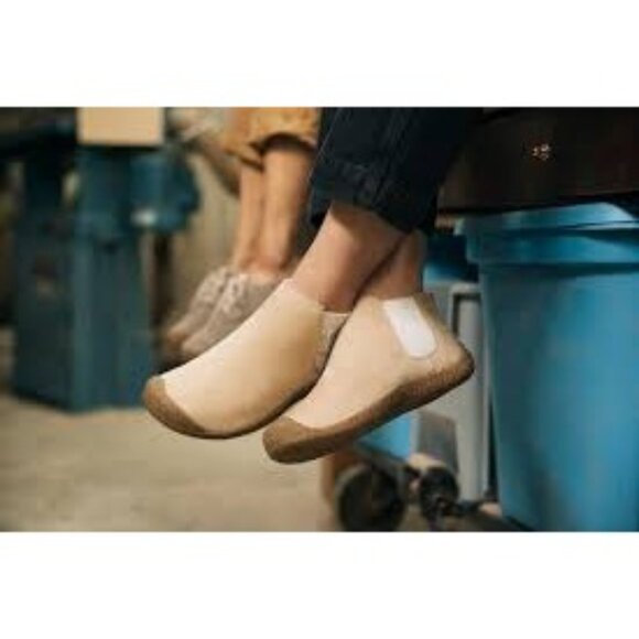 Keen Women's Beige Nubuck Leather Mosey Chelsea Ankle Boots Size 9.5 2949 - Picture 2 of 16